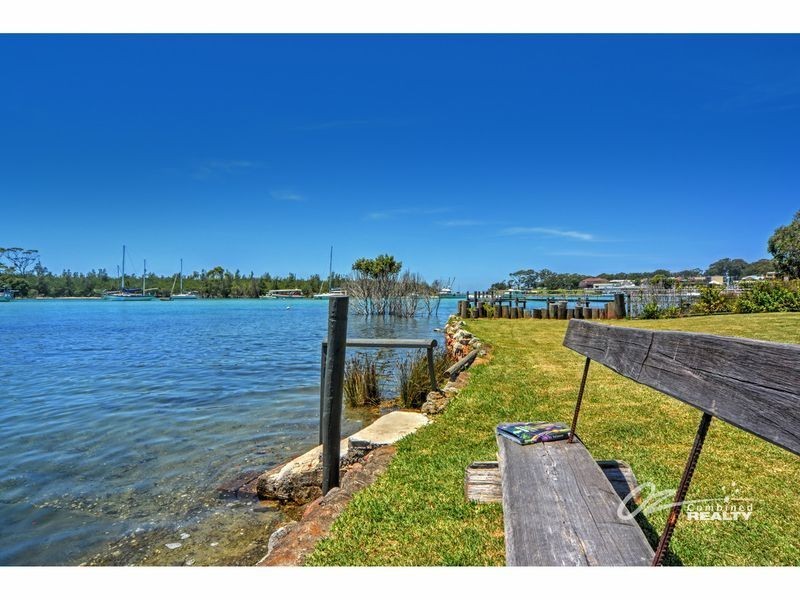 9 Wood Crescent, Huskisson NSW 2540
