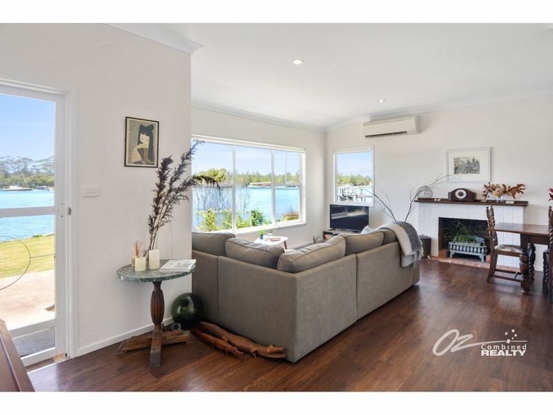 9 Wood Crescent, Huskisson NSW 2540