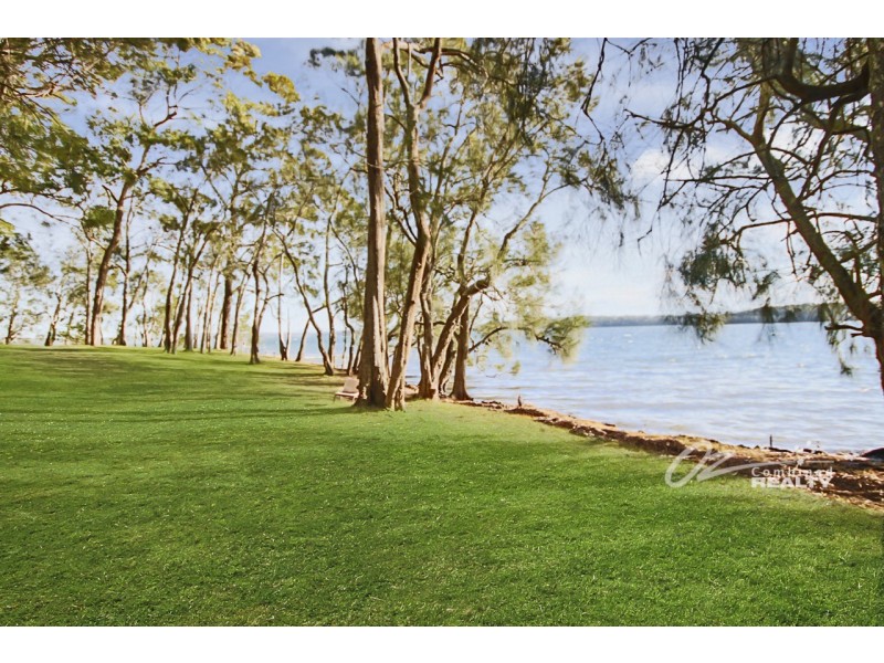 25 Lachlan Crescent, St Georges Basin NSW 2540