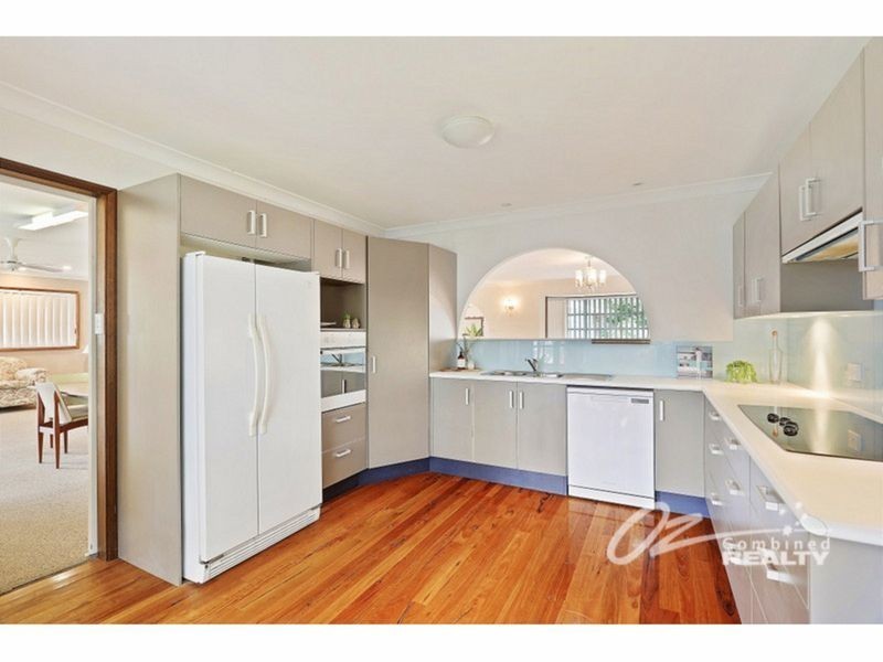 25 Lachlan Crescent, St Georges Basin NSW 2540