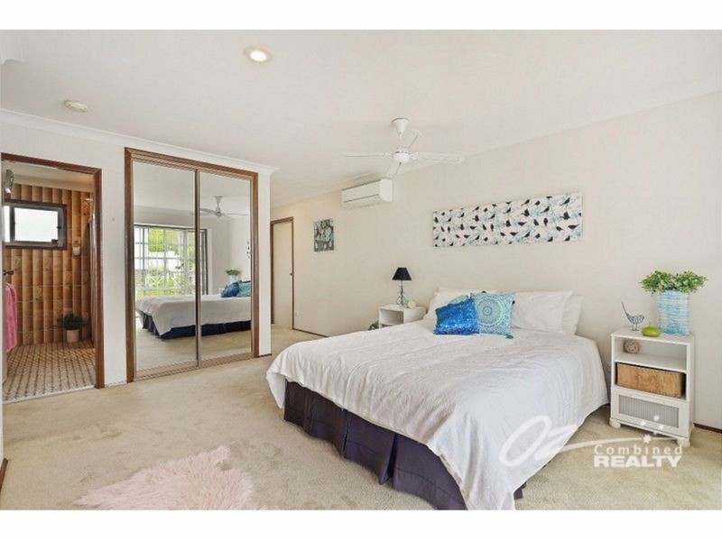 25 Lachlan Crescent, St Georges Basin NSW 2540