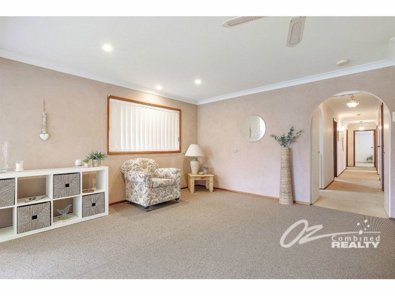 25 Lachlan Crescent, St Georges Basin NSW 2540