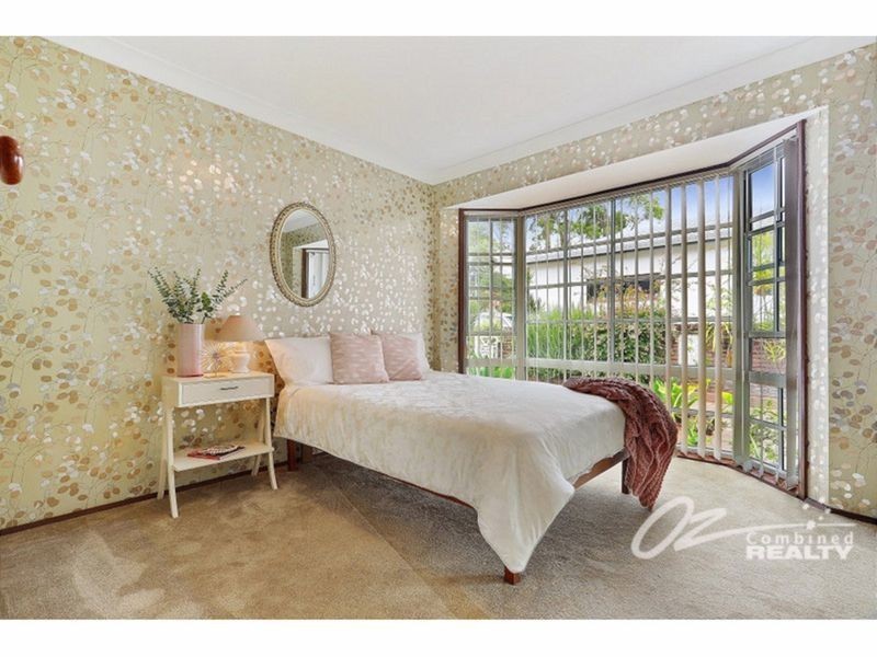 25 Lachlan Crescent, St Georges Basin NSW 2540