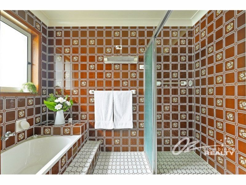 25 Lachlan Crescent, St Georges Basin NSW 2540