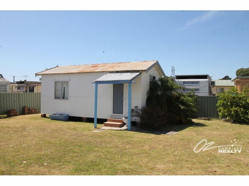 12 Nielson Road, Sussex Inlet NSW 2540