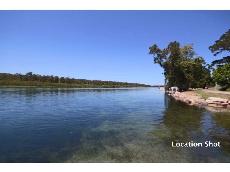 12 Nielson Road, Sussex Inlet NSW 2540
