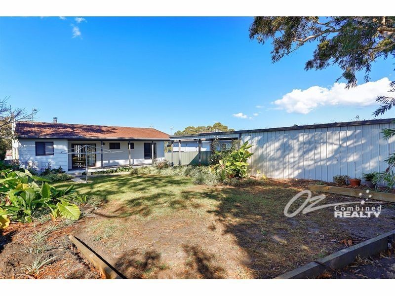 33 Vickery Avenue, Sanctuary Point NSW 2540