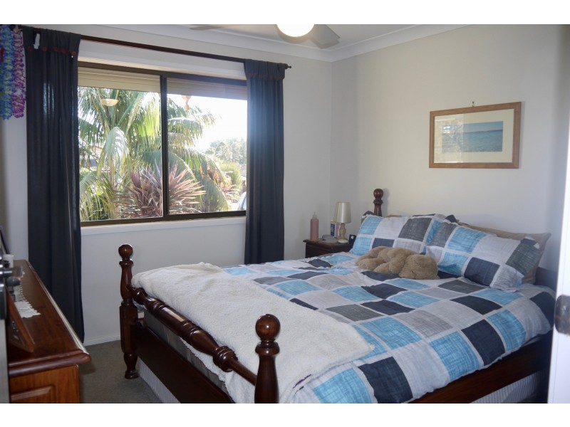 114 The Park Drive, Sanctuary Point NSW 2540