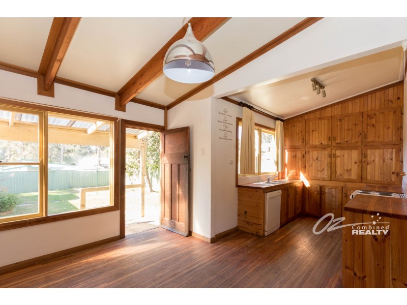 33 Winn Avenue, Basin View NSW 2540