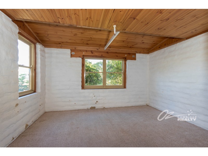 33 Winn Avenue, Basin View NSW 2540