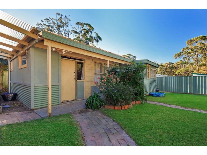 33 Winn Avenue, Basin View NSW 2540