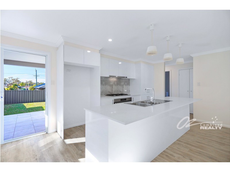 4B Truscott Avenue, Sanctuary Point NSW 2540