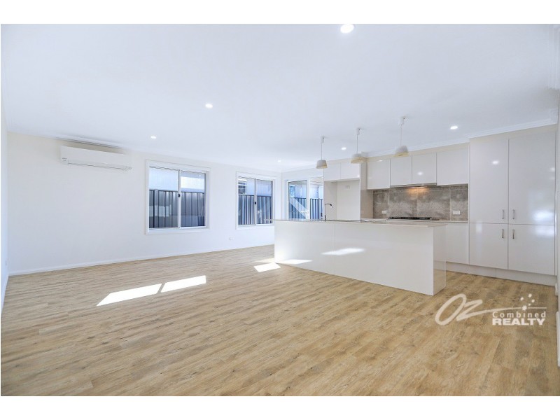 4B Truscott Avenue, Sanctuary Point NSW 2540