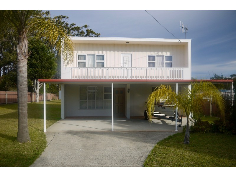 27 Tasman Road, St Georges Basin NSW 2540
