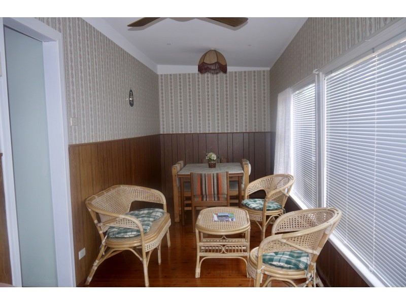 27 Tasman Road, St Georges Basin NSW 2540