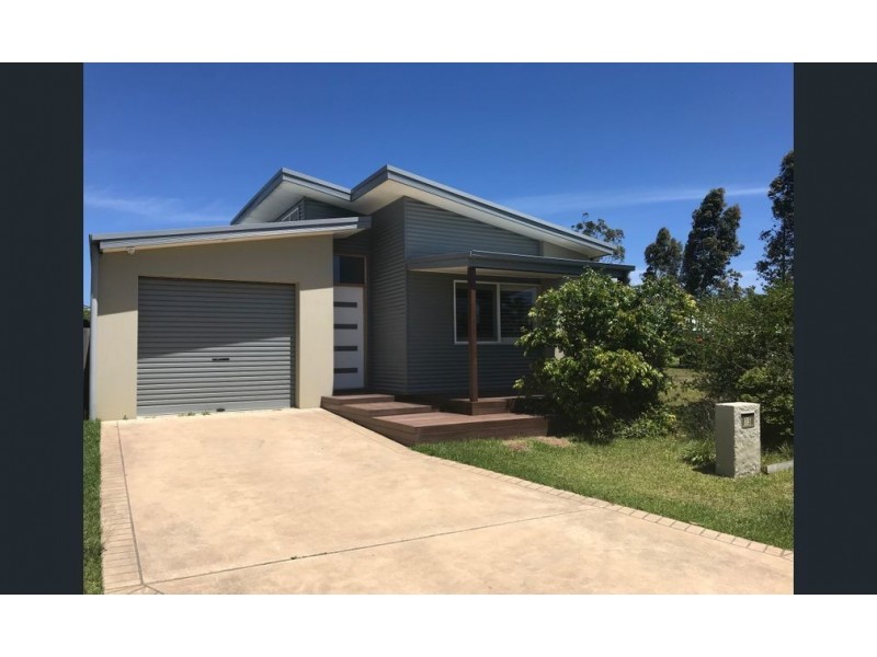 15 Halloran Street, Vincentia NSW 2540