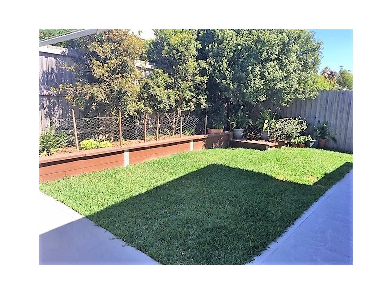 15 Halloran Street, Vincentia NSW 2540
