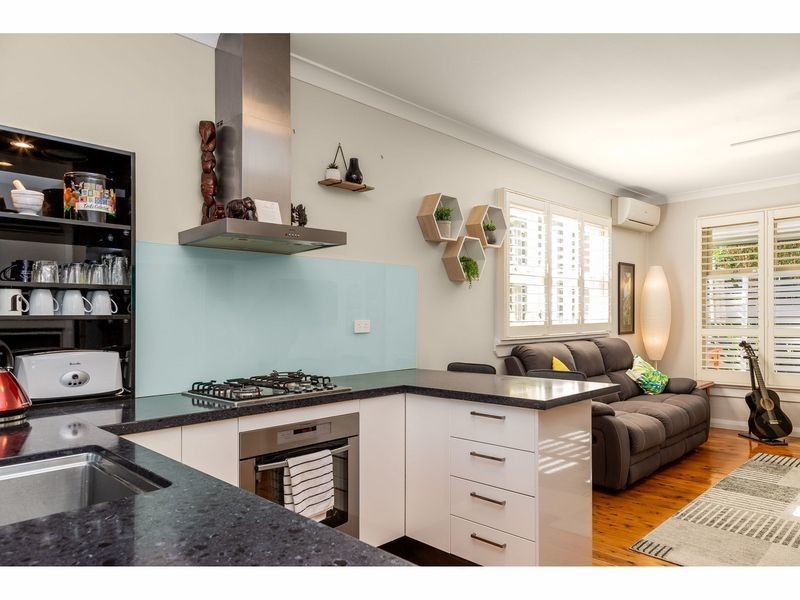7 Flora Street, Sanctuary Point NSW 2540