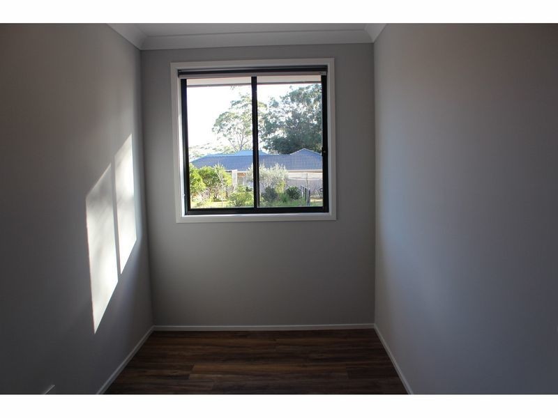 82 Greville Avenue, Sanctuary Point NSW 2540