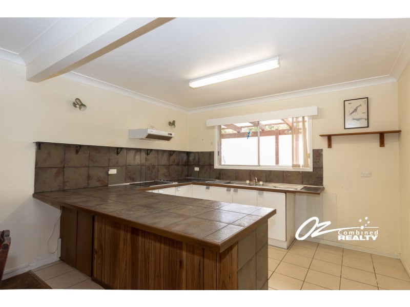 6 Kingsford-Smith Crescent, Sanctuary Point NSW 2540