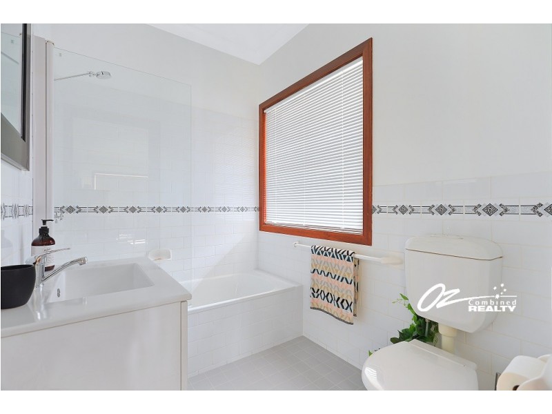 613 Woollamia Road, Woollamia NSW 2540