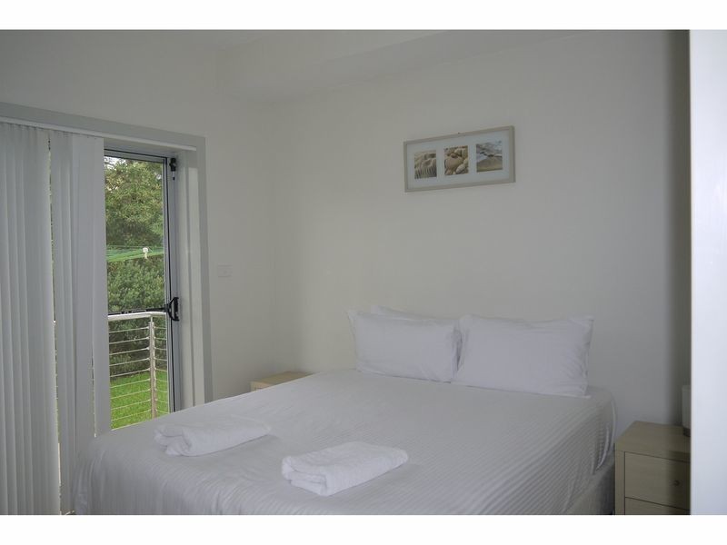 3/6 Holden Street, Vincentia NSW 2540