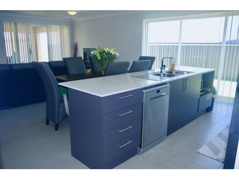 63 Halloran Street, Vincentia NSW 2540