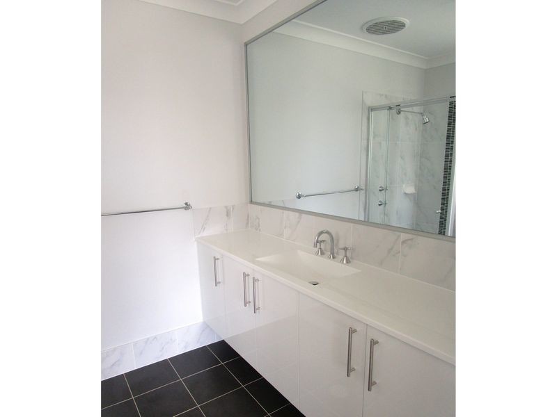 63 Halloran Street, Vincentia NSW 2540