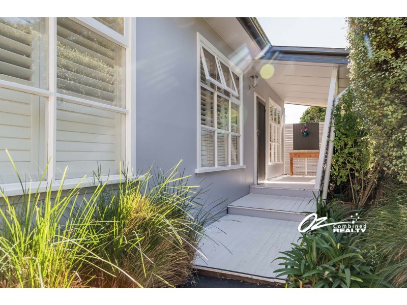7 Flora Street, Sanctuary Point NSW 2540