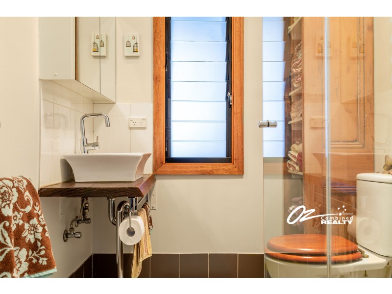 7 Flora Street, Sanctuary Point NSW 2540