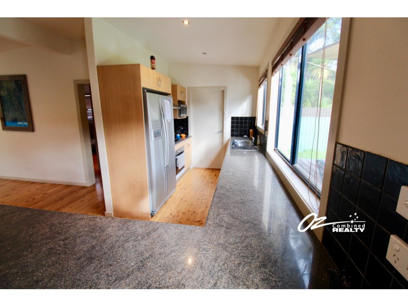 13 Flora Street, Sanctuary Point NSW 2540