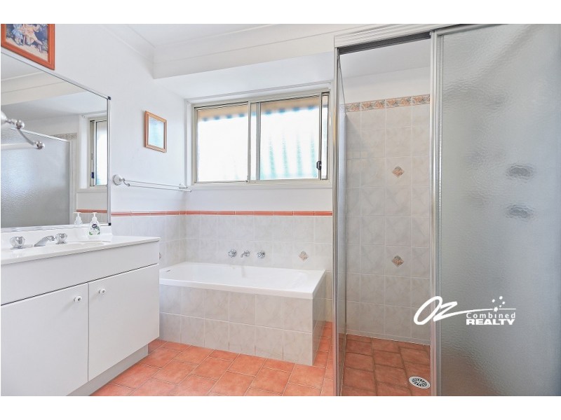 16  Moroney Avenue, St Georges Basin NSW 2540