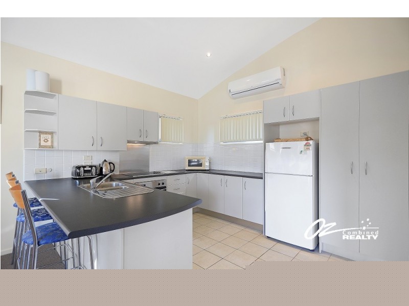 1/223 Elizabeth Drive, Vincentia NSW 2540