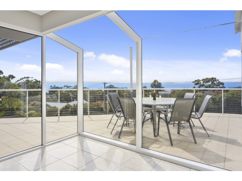 105 Waldergrave Crescent, Vincentia NSW 2540