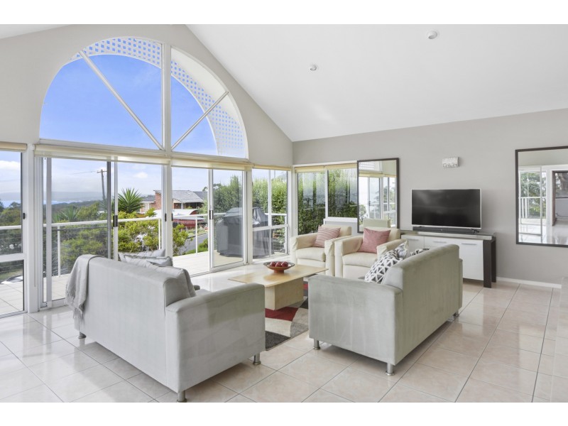 105 Waldergrave Crescent, Vincentia NSW 2540