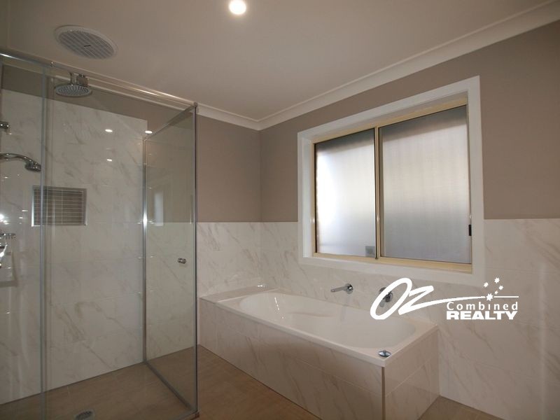 67 Basin View Parade, Basin View NSW 2540