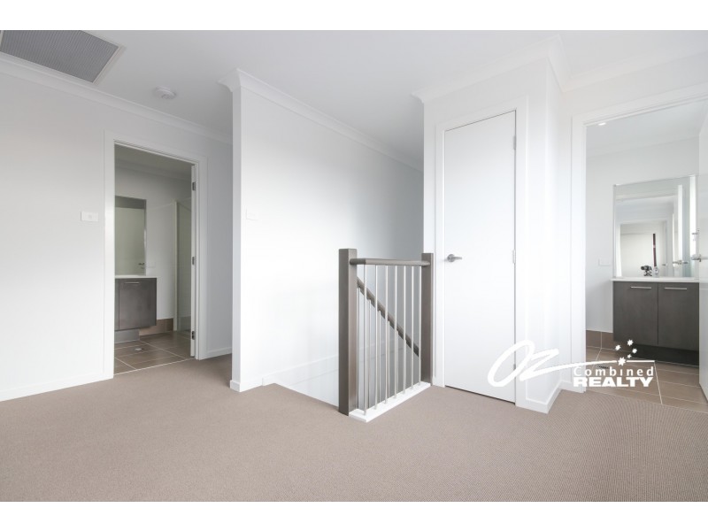 a/5 Nadine Street, Sanctuary Point NSW 2540