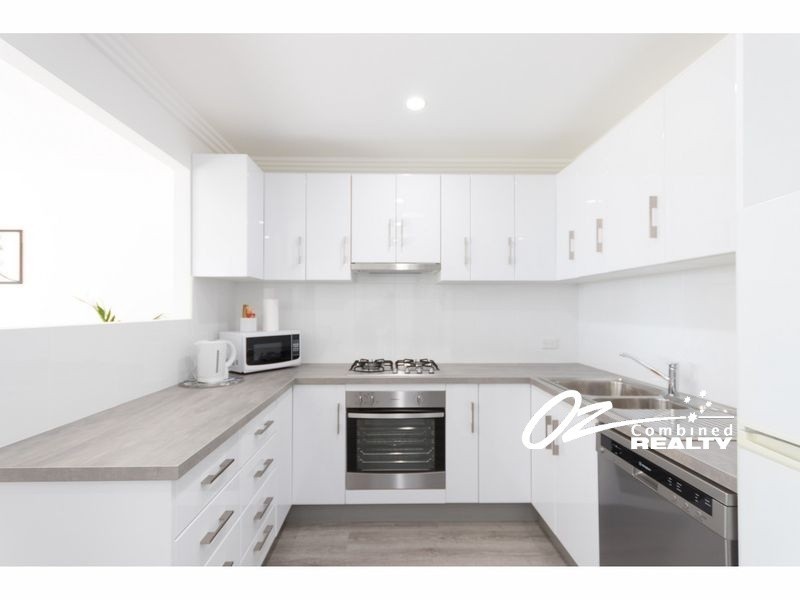 1/200 Macleans Point Road, Sanctuary Point NSW 2540