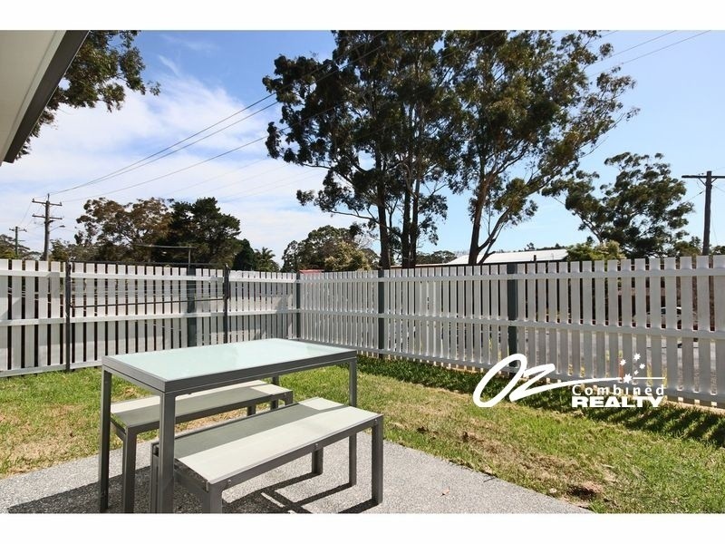 1/200 Macleans Point Road, Sanctuary Point NSW 2540