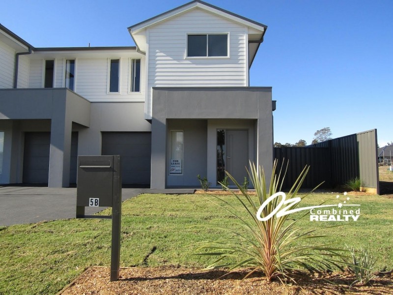 b/5 Nadine Street, Sanctuary Point NSW 2540