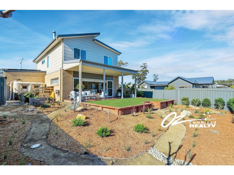 27 Seagrass Avenue, Vincentia NSW 2540
