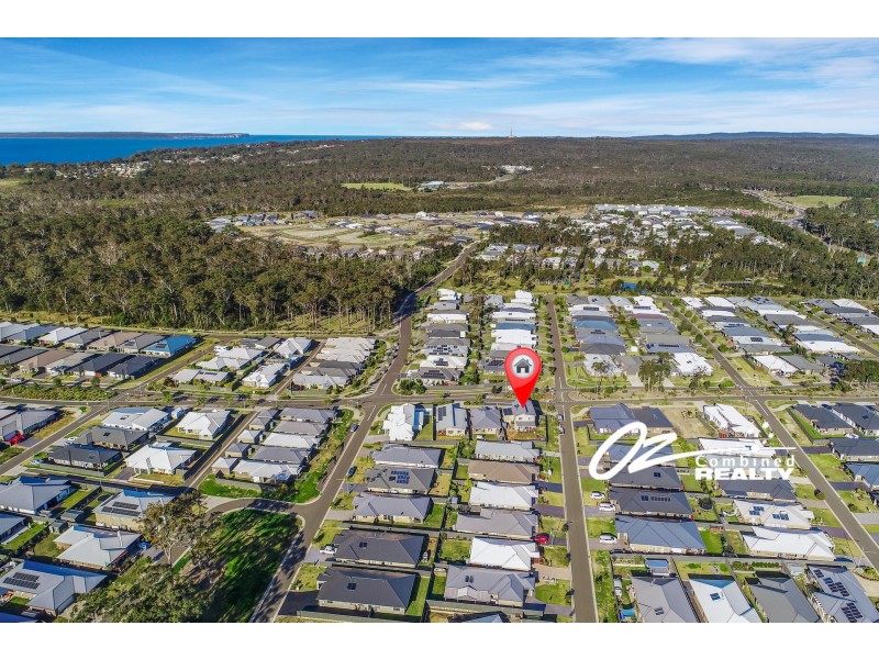 27 Seagrass Avenue, Vincentia NSW 2540