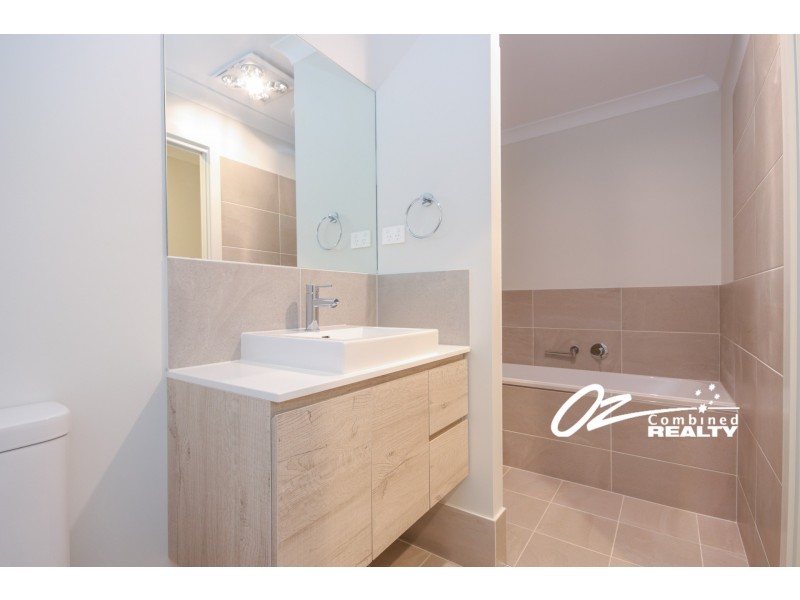 55B Tahnee Street, Sanctuary Point NSW 2540