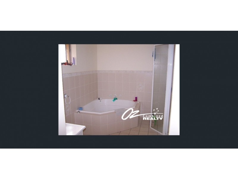 18  Maxwell Crescent, Sanctuary Point NSW 2540