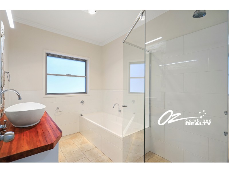 81 Sanctuary Point Road, Sanctuary Point NSW 2540