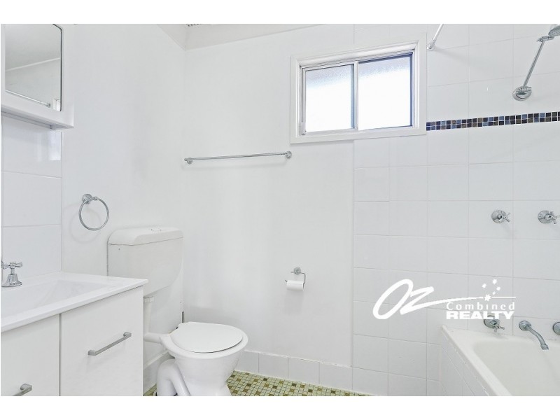 44 Fitzpatrick Street, Old Erowal Bay NSW 2540