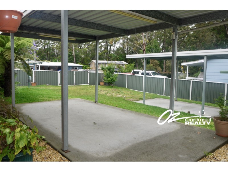 4 Watersedge Avenue, Basin View NSW 2540