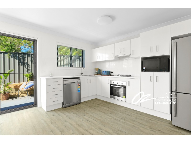 4/25 Royal Street, Worrigee NSW 2540