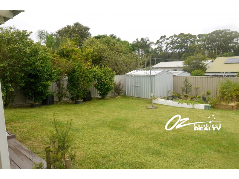 16 Audrey Avenue, Basin View NSW 2540
