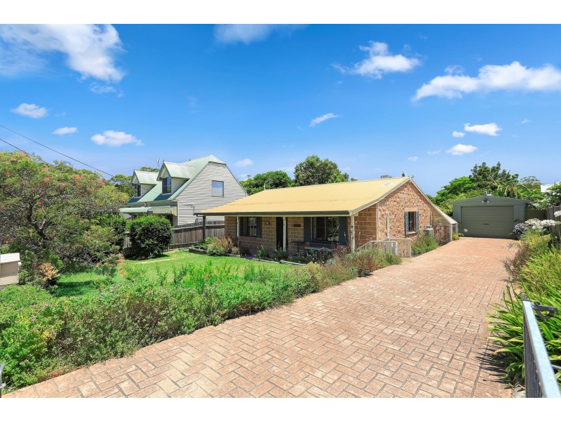 3 Carol Avenue, Basin View NSW 2540